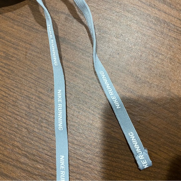 NWOT Nike Dri fit sz M white shorts with liner, pocket and drawstring closure - Picture 9 of 9